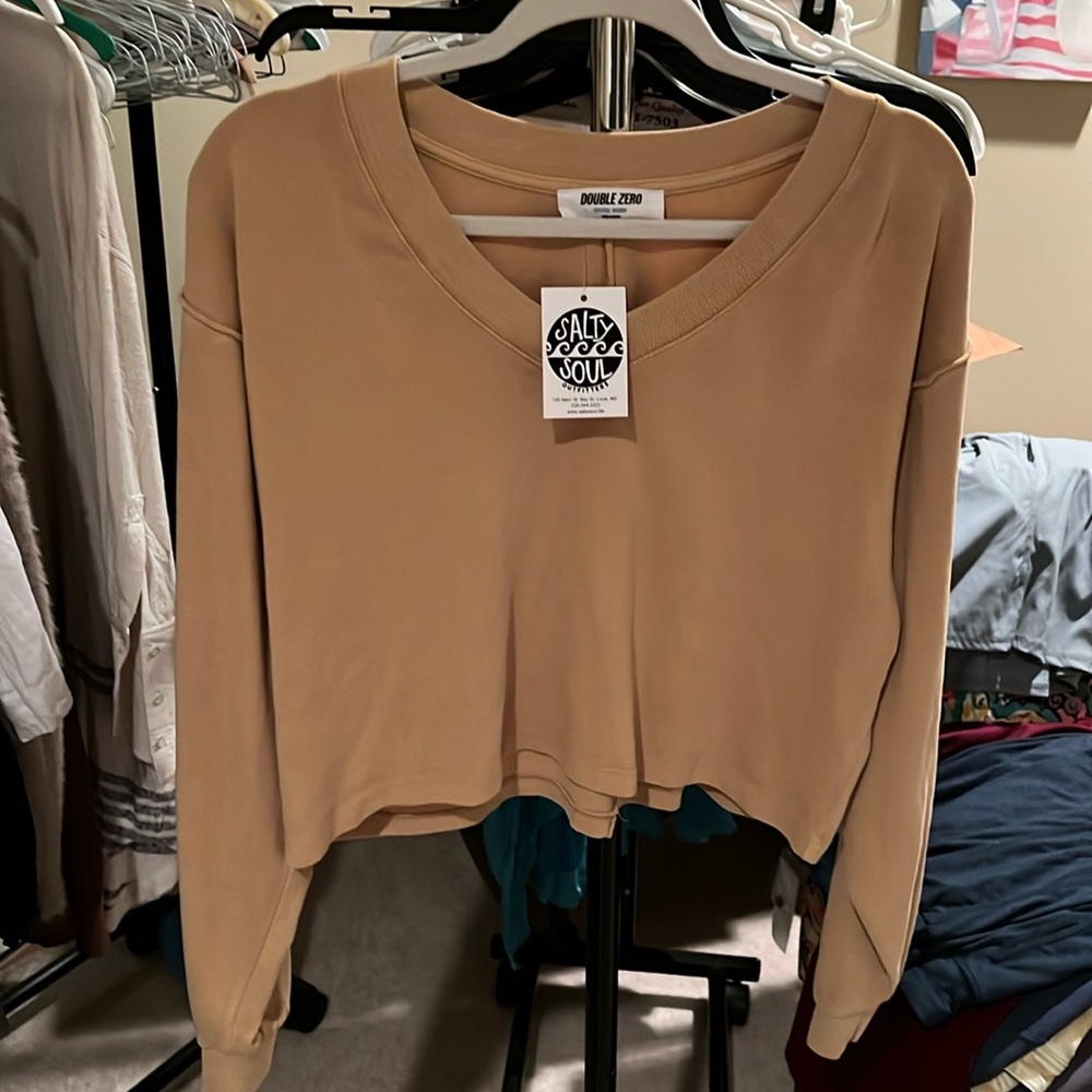 ❤️Double Zero boxy crop shirt